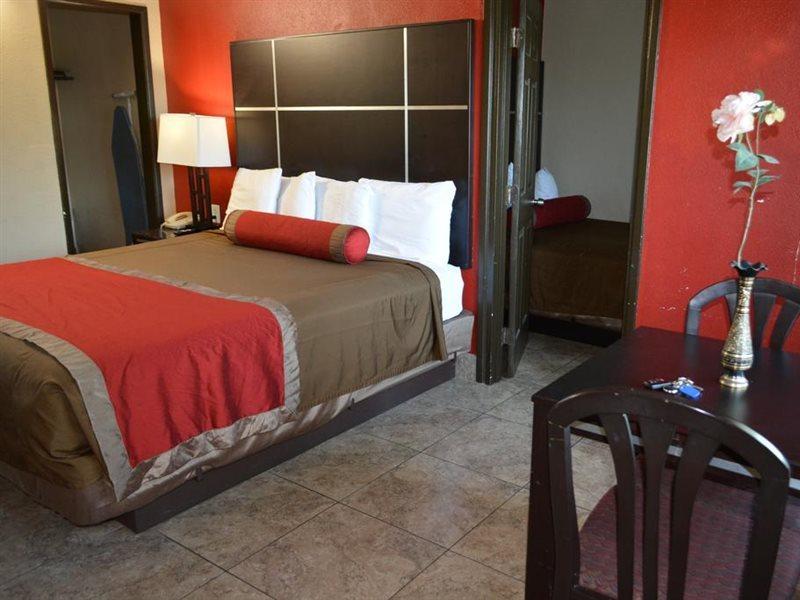 Harbor Inn & Suites Oceanside Esterno foto